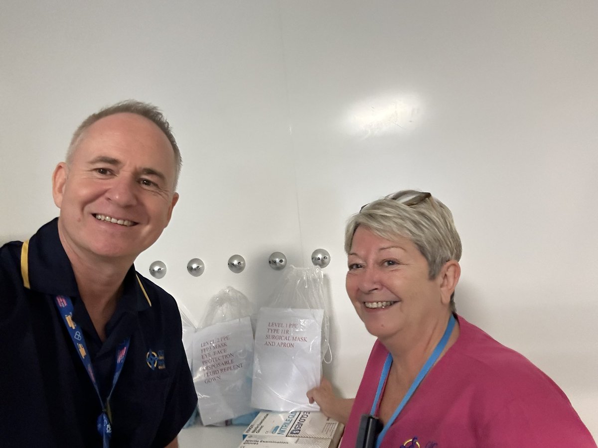 NurseGregDix's tweet photo. Out and about on our PCH site today. Meet the fab Jackie πworks in ED and has done miracles with the Decon Room ππΌ. Also lovely to meet Chloe one of our paeds ED nurses.Lovely to hear she really loves her job and has a career ambition to get mine..love this!! #keepingconnected https://t.co/9Vugvv2huZ