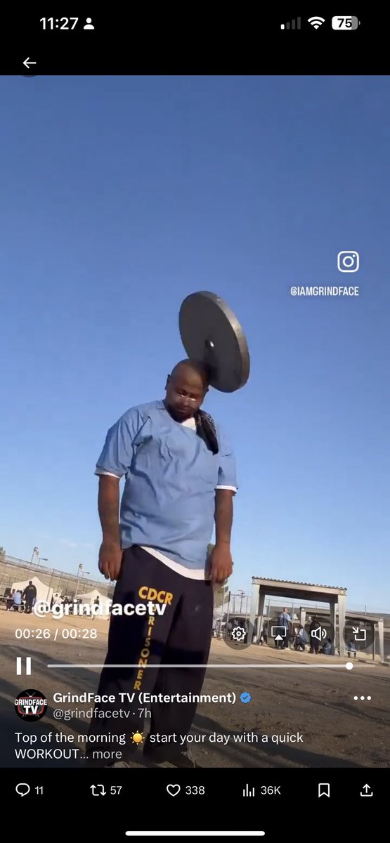 ELIPME's tweet image. 😂😂😂😂