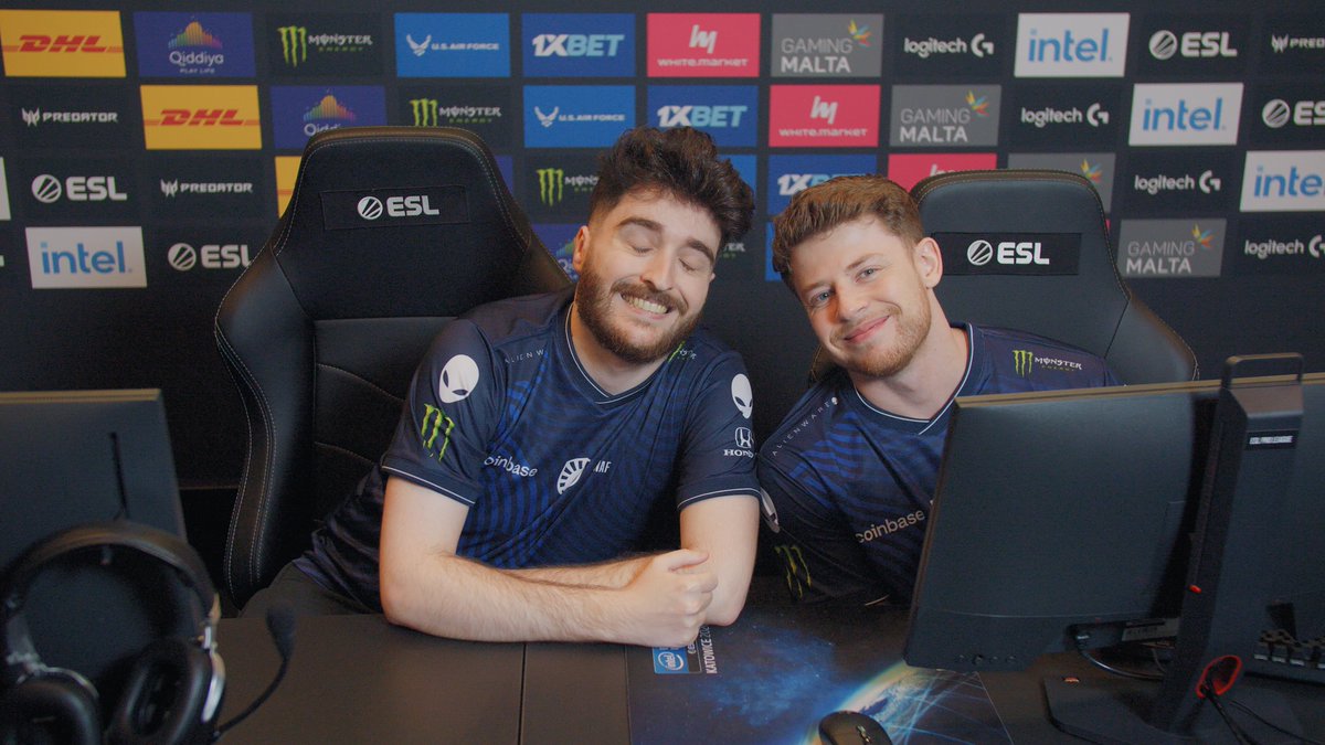 ESLCS's tweet photo. Those damn smiles @NAFFLY @jks_CS 🥹

#ESLProLeague https://t.co/USOWhbV5PH