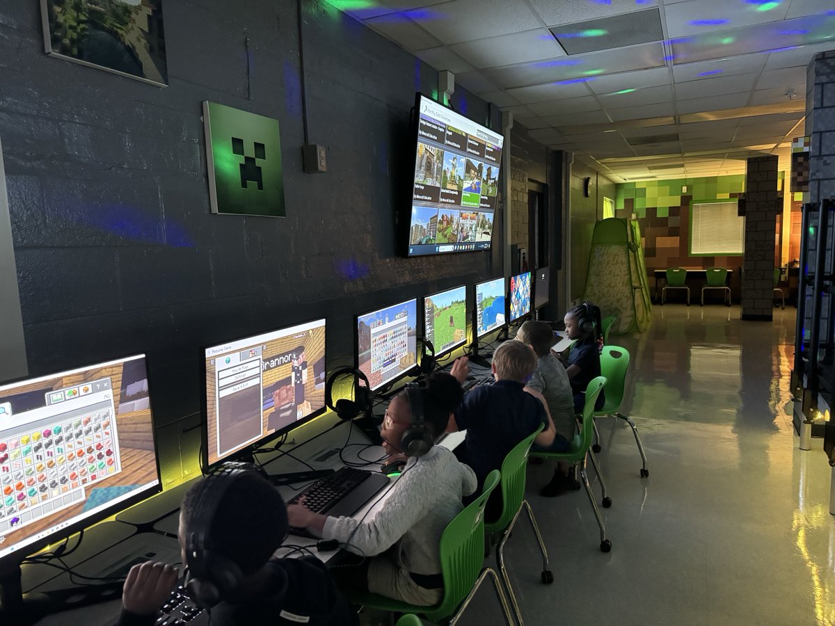 DCPS U.L.T.R.A. Initiative (@dcpsultra) on Twitter photo Utilizing <a href="/PlayCraftLearn/">Minecraft Education</a> is a great way to have students collaborate with one another
This group of students enjoyed selecting a build challenge and working together today in the <a href="/DCPSMinecraft/">DCPS_Minecraft Lab</a> Lab 🏗️💥
#GameBasedLearning
#Accessibility
#MinecraftEdu Utilizing <a href="/PlayCraftLearn/">Minecraft Education</a> is a great way to have students collaborate with one another
This group of students enjoyed selecting a build challenge and working together today in the <a href="/DCPSMinecraft/">DCPS_Minecraft Lab</a> Lab 🏗️💥
#GameBasedLearning
#Accessibility
#MinecraftEdu
