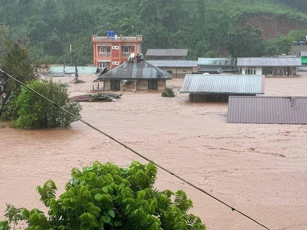 VortixWx's tweet photo. #tropicswx #VNMwx #MMRwx #THAwx |
This is very sad. It seems that in #Myanmar & #Vietnam had a very high death toll into the hundreds. Deadly flooding from the remnant of #Yagi led to flooding in much of the country. Northern #Thailand was also hit hard as well. The death toll now stands at 701 w/ 208 missing.