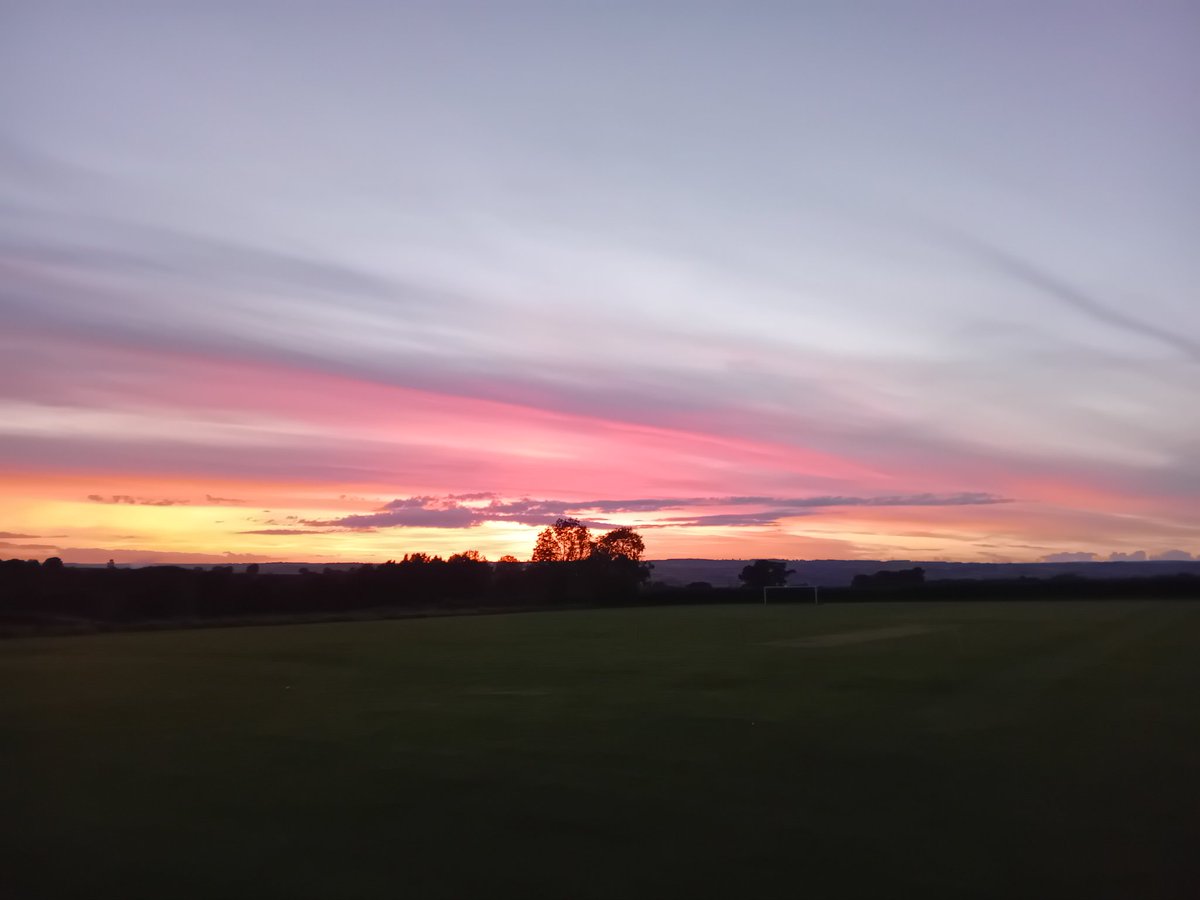 Lovely end to the evening <a href="/ThorncombeClub/">Thorncombe Club</a>