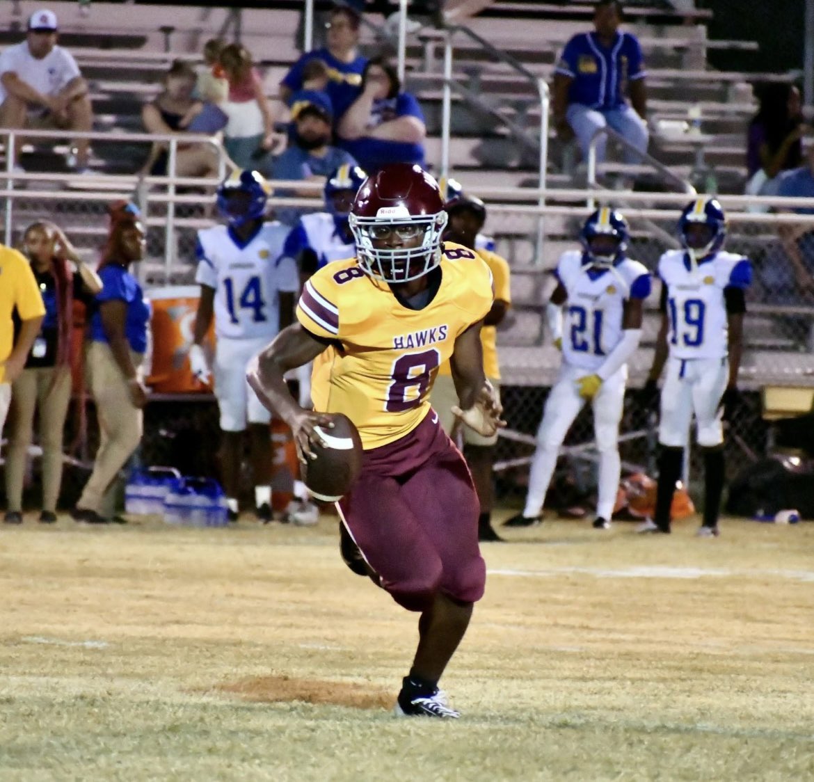 Big thanks to @timyoutsey and his guys for getting a us new uniform look this year. Every kid loves the black but the gold jerseys pop as well