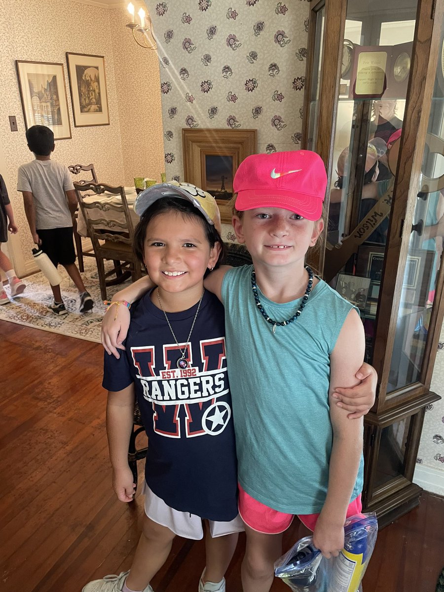 Stephanie Gross (@stephanieg24) on Twitter photo What a cool experience getting to tour the Coppell Historical Museum..especially the Wilson house💙
<a href="/gowilsonrangers/">Wilson Elementary</a> What a cool experience getting to tour the Coppell Historical Museum..especially the Wilson house💙
<a href="/gowilsonrangers/">Wilson Elementary</a>