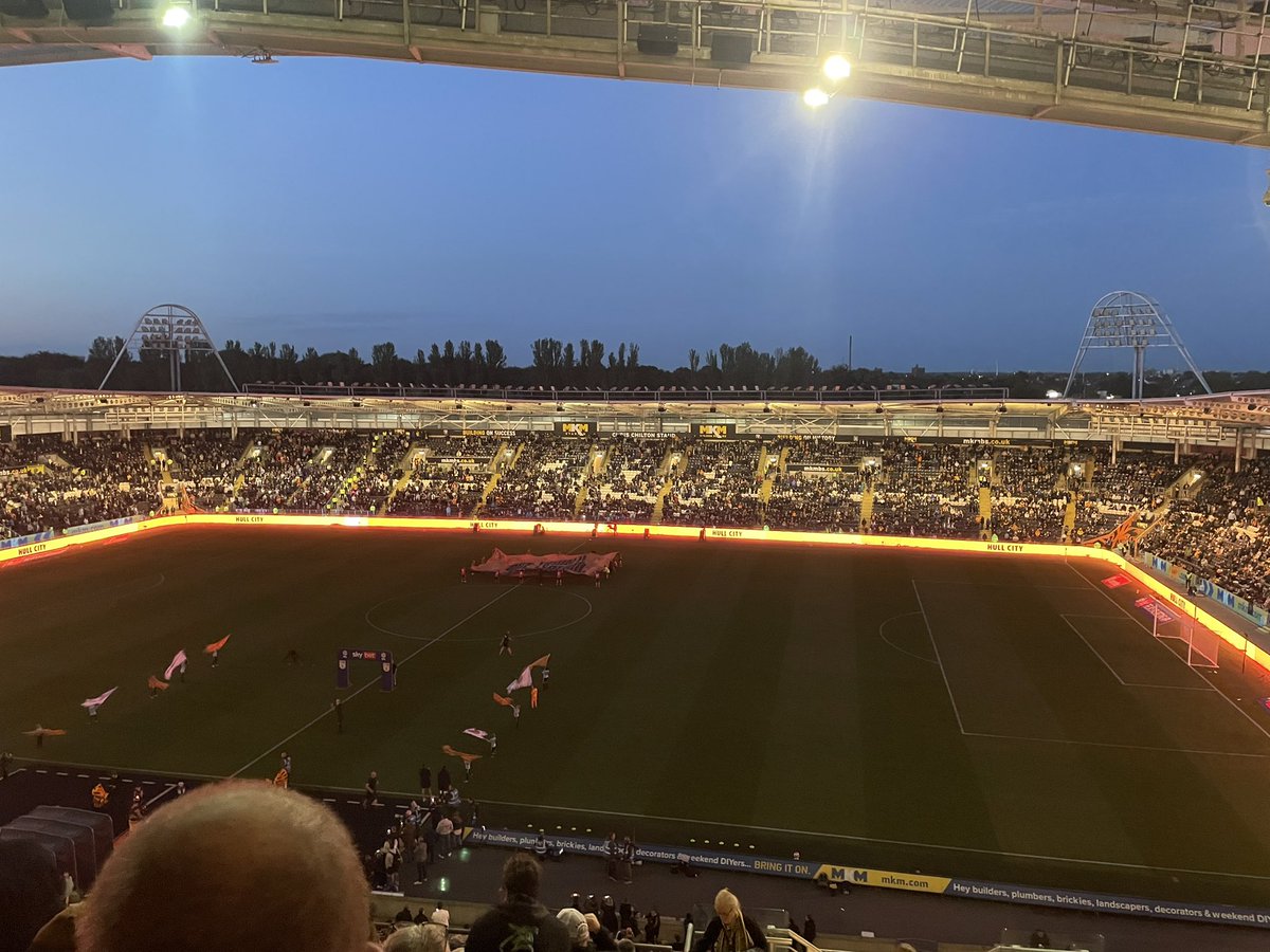 Mark Stow tweet media