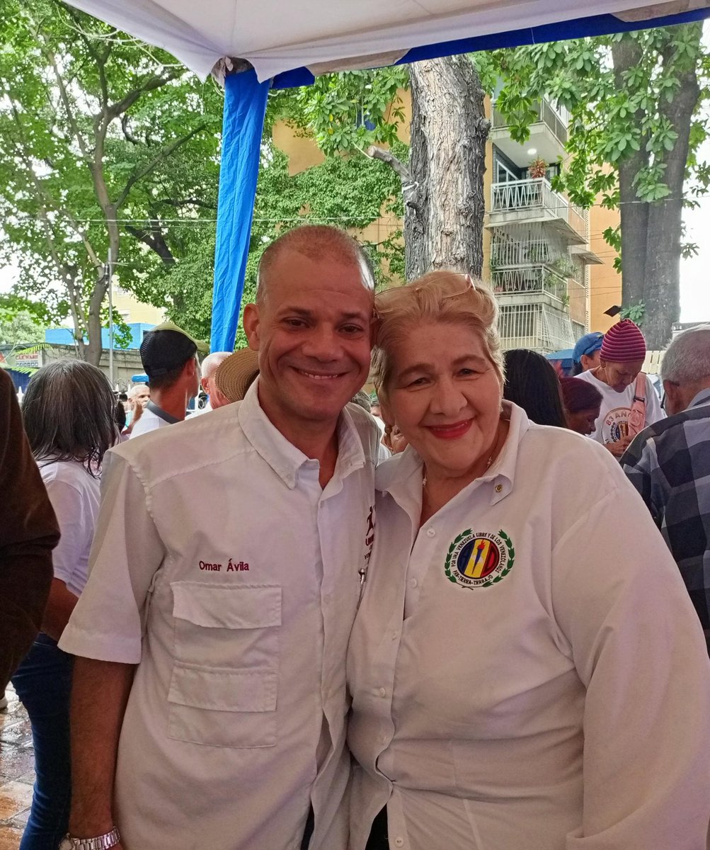 OmarAvilaVzla's tweet photo. Hoy estuvimos presentes en el Aniversario 83 de @ADVenezuelaa vaya nuestras más sinceras felicitaciones a sus militantes y simpatizantes, deseándoles que sean muchísimos más @adbernabe @mydonascimento https://t.co/PU7oPAHd8D