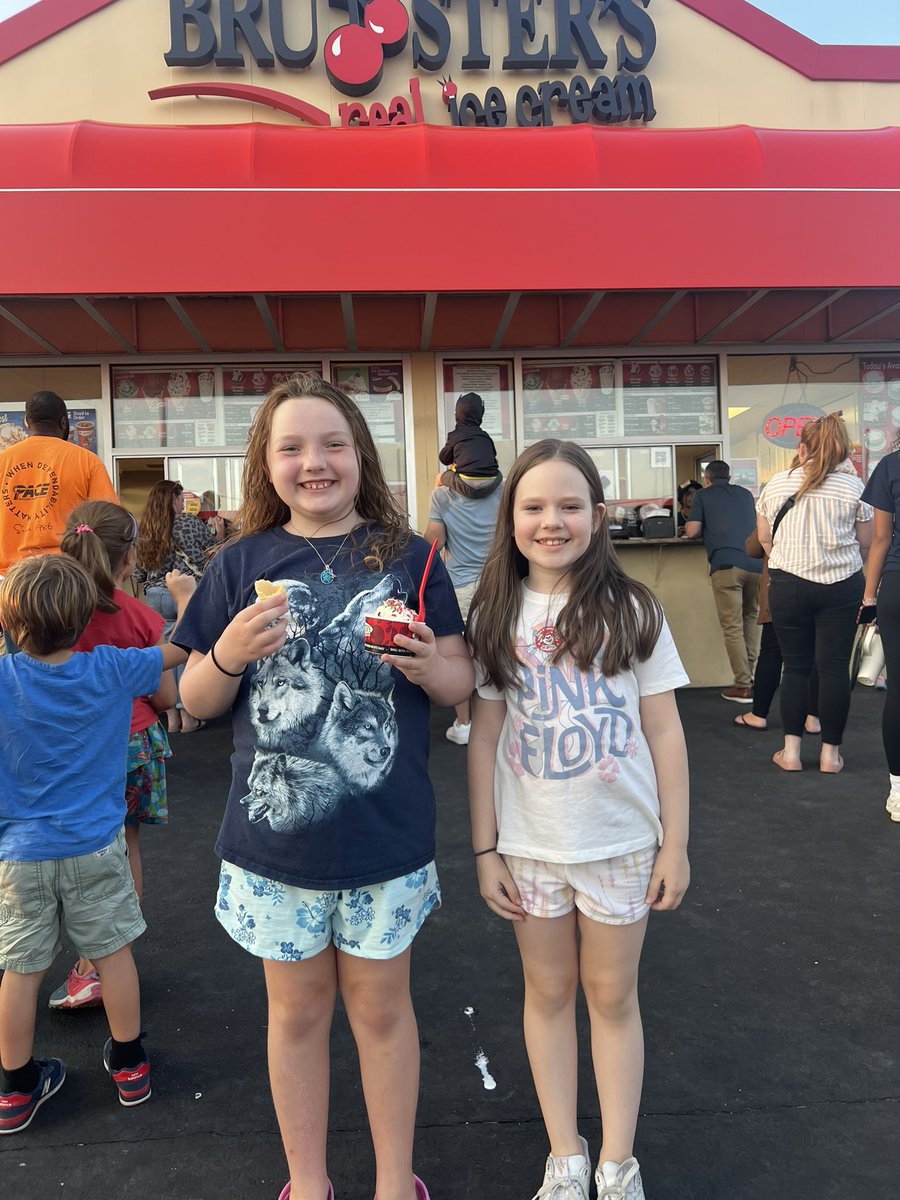 OldStateOtters tweet media