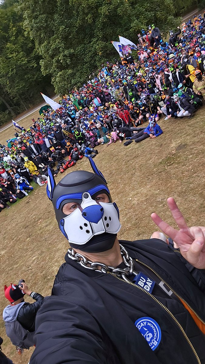 Puppies are the best 🐶💙
#FolsomBerlin #FolsomEurope