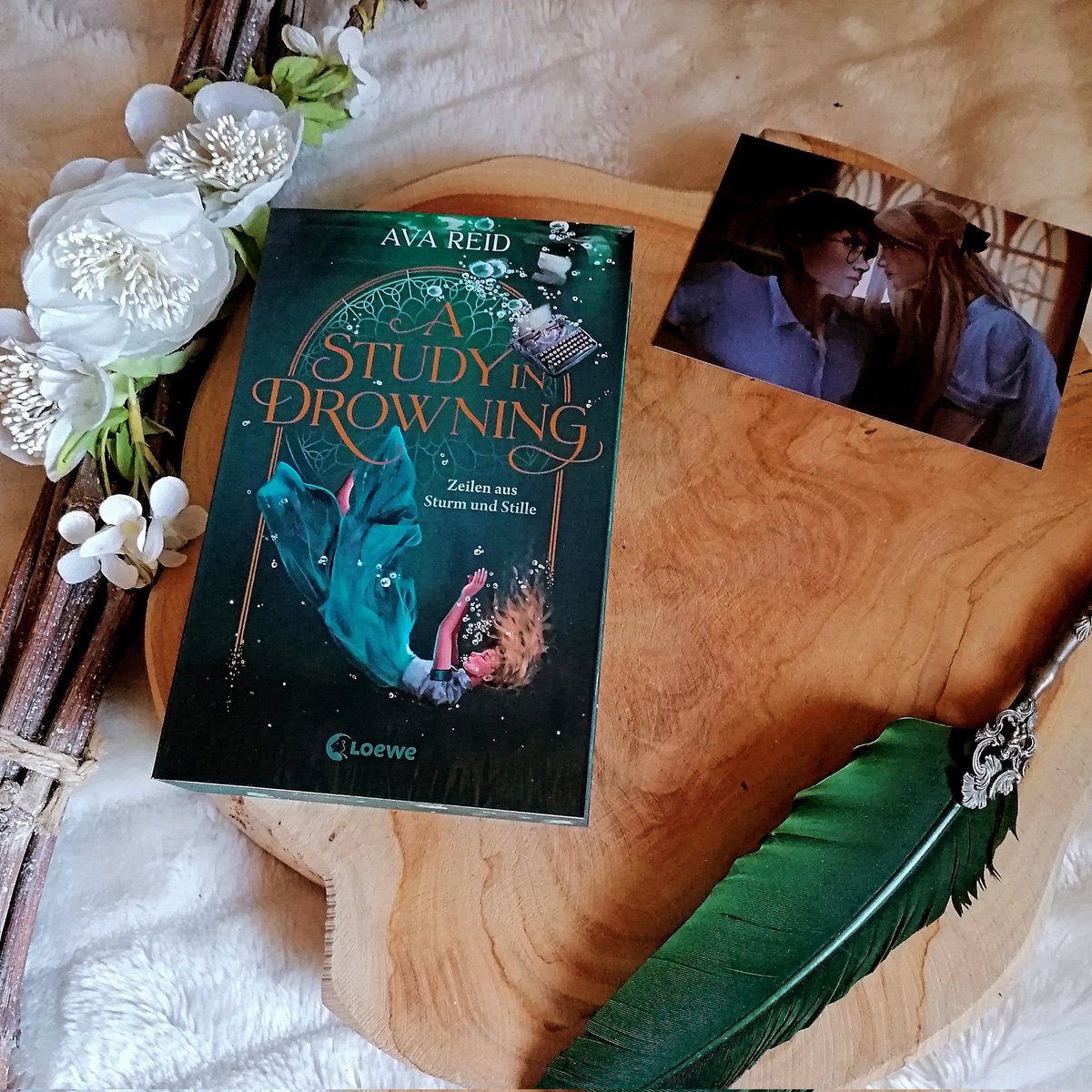 Letanna_Astrid's tweet photo. Mein neues Currently Reading. Bin sehr gespannt.
#currentlyreading #avareid #astudyindrowning #fantasybooks #bookstagram #vorablesen #loeweverlag https://t.co/aL8Drp2aZc