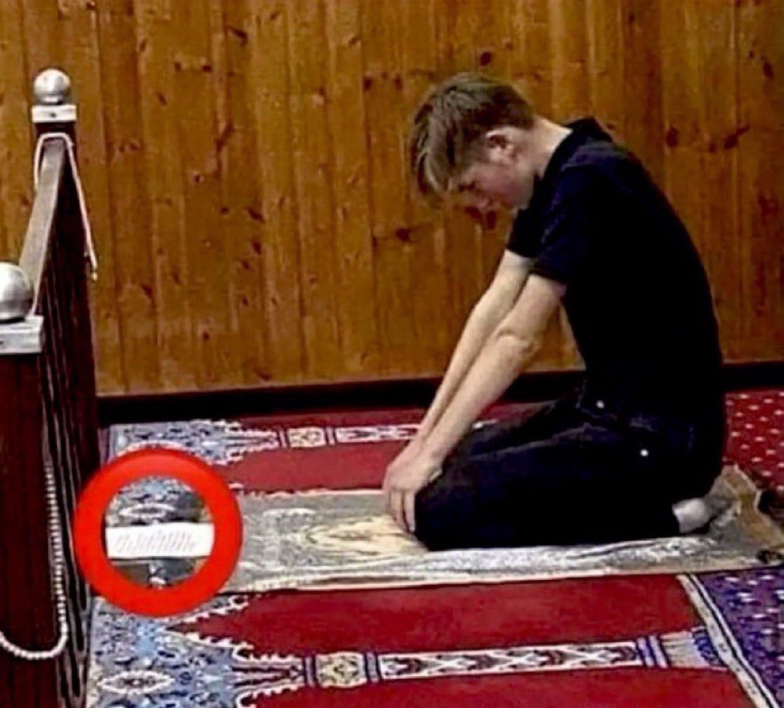 samet_800's tweet photo. Les reconvertis j’ai un profond respect pour vous, qu’Allah vous facilite l’apprentissage du din même si parfois c’est tres tres compliqué votre situation.

Amin https://t.co/Ra6OhN2e1q