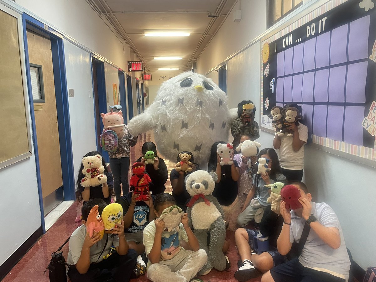 Public School 72 tweet media