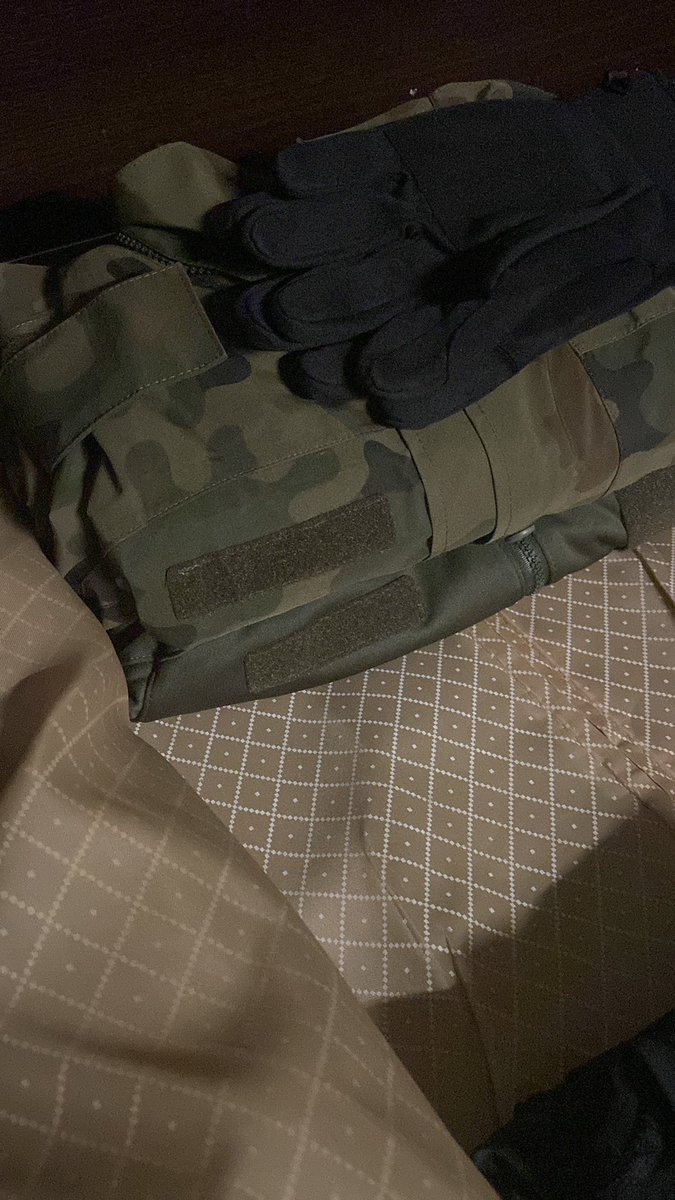 i have to finally pack myself 😭