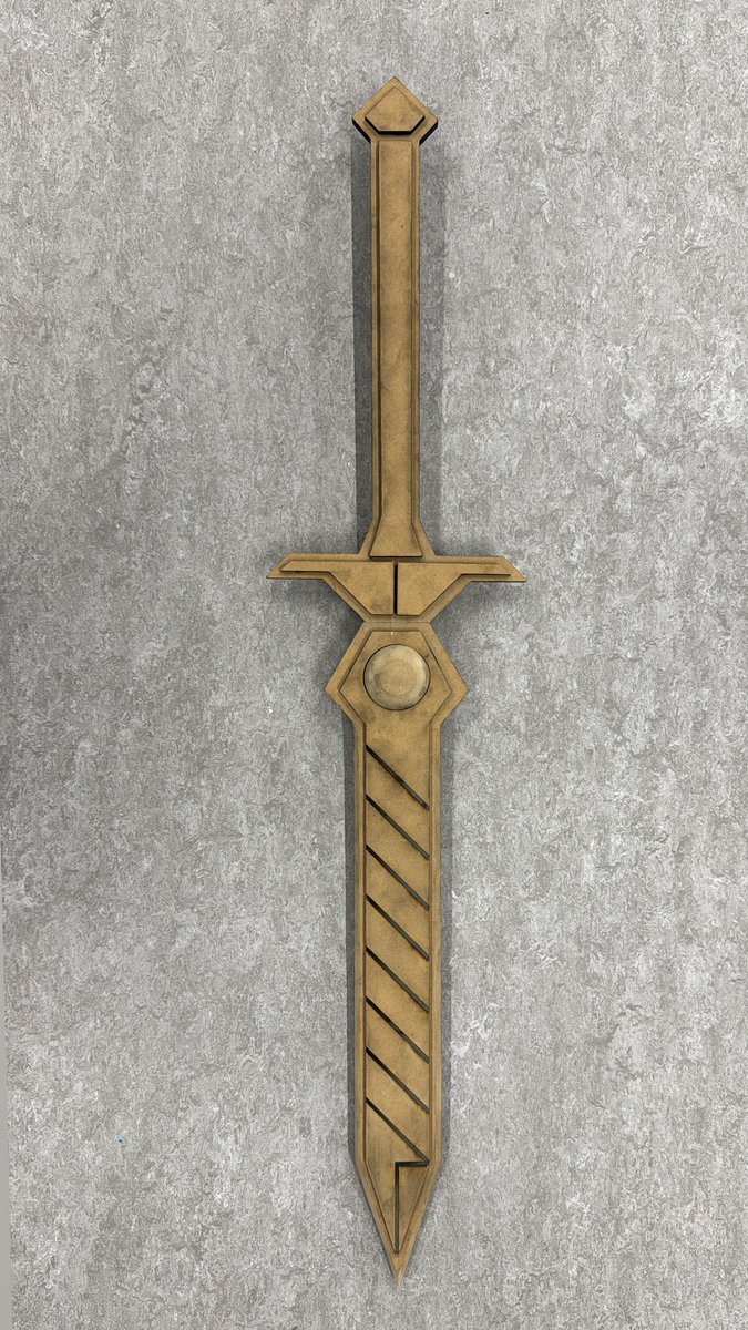 donttouchrylie's tweet image. this is what happens when u let a nerd learn how to design and make their own props #conceptart #propdesign #weapons #wip  

fourth pic is a side by side with the first prototype :3 
final design is about 40 inches long i think