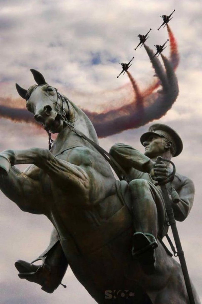 Yunanların, 22 gün 22 gece süren çatışmalar sonunda “Başbuğ Atatürk'ün Ordusu”na mağlup olduğu Sakarya Meydan Muharebesi'nin 103. yılı kutlu olsun!