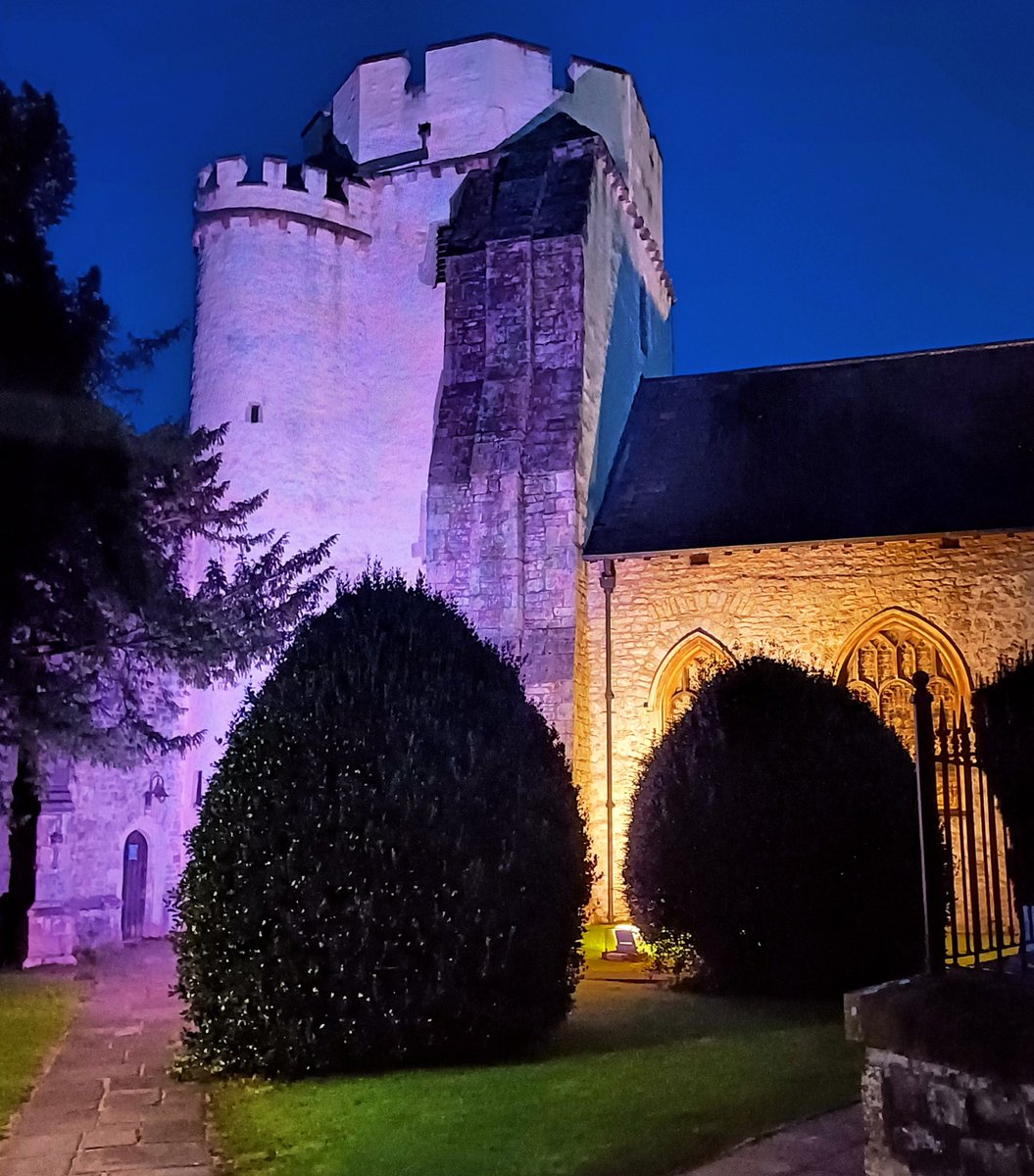 reviewwales's tweet image. Holy Cross Church in Cowbridge looking nice and spooky as the shades of night fall...
Opening night of the Cowbridge Music Festival 2024 - a wonderful venue to get things started!