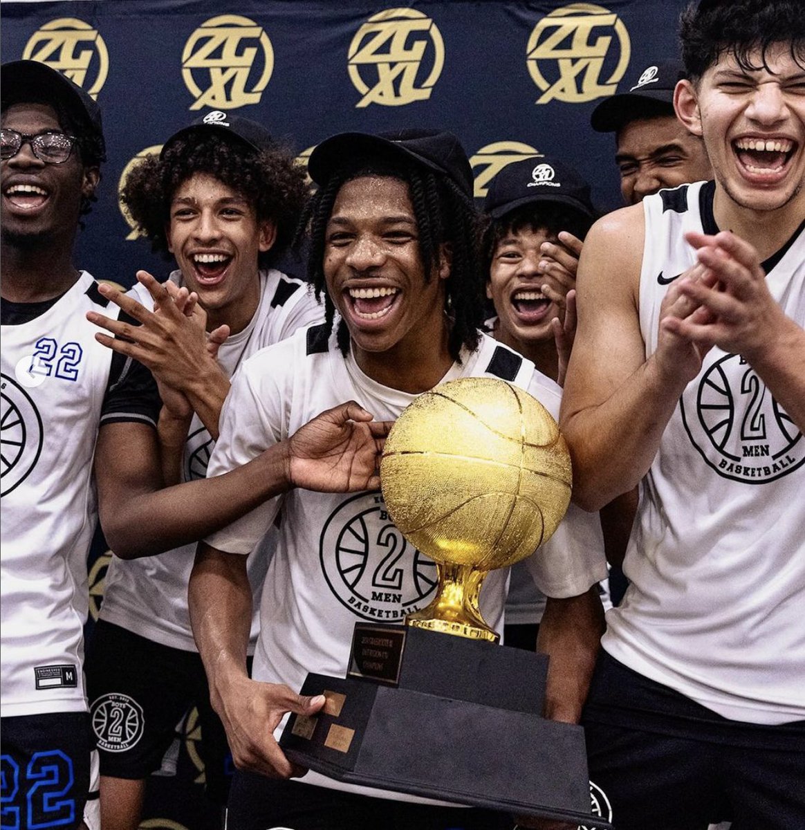 ZeroGravityXL's tweet image. Application for the 2025 ZGXL season is LIVE‼️ Fill out the form below to be considered for the 2025 spring/summer season📈
🔗 shorturl.at/MQvLX
#ZGBB | @zachs_zg