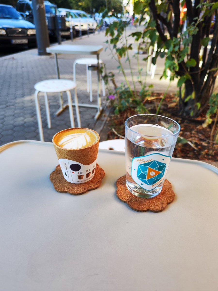 RotosRafael's tweet photo. Why edible cups are not yet in Cyp?
#coffee #Cuprus https://t.co/nwJoitP1l7