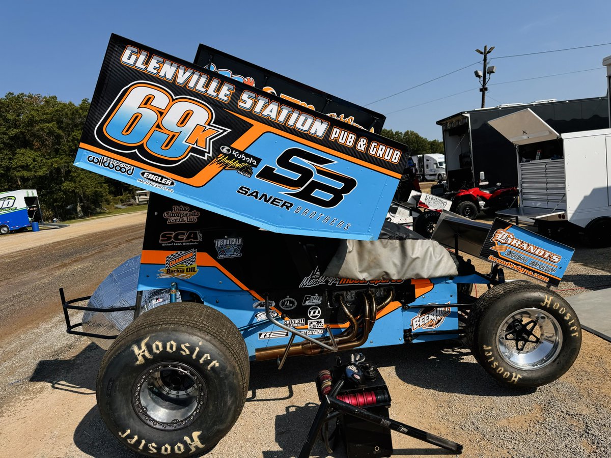 High Limit Racing (@highlimitracing) on Twitter photo Off the porch and ready for battle. ๐
<a href="/LoganWagner_/">Logan Wagner</a> and @KreitzRacing69k made the haul from the Posseโs land in Central PA out to <a href="/Lernerville/">Lernerville Speedway</a> this weekend for #CommonwealthClash!
Wagner is a 2017 All Stars winner here in Sarver!
๐บ FloRacing.com/HighLimit (๐ฒ:๐ญ๐ฑ ๐๐ง) Off the porch and ready for battle. ๐
<a href="/LoganWagner_/">Logan Wagner</a> and @KreitzRacing69k made the haul from the Posseโs land in Central PA out to <a href="/Lernerville/">Lernerville Speedway</a> this weekend for #CommonwealthClash!
Wagner is a 2017 All Stars winner here in Sarver!
๐บ FloRacing.com/HighLimit (๐ฒ:๐ญ๐ฑ ๐๐ง)