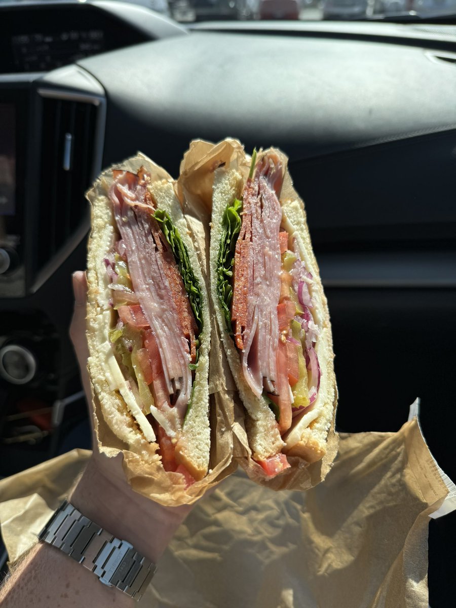 Seattle Sandwich Review tweet media