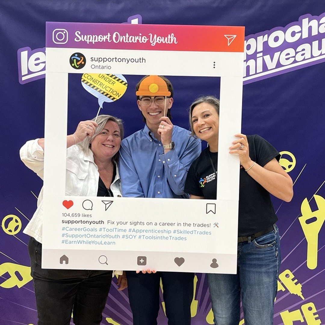 We had an amazing time at the Level Up! Fair in Cobourg! 🎉 

A big thank you to everyone who stopped by our booth for a photo! 📸 

<a href="/SkilledTradesON/">Skilled Trades Ontario</a> <a href="/TownofCobourg/">Town of Cobourg</a> <a href="/DavidPiccini/">David Piccini</a> <a href="/HiMarkTraining/">Hi-Mark OSTC Ltd.</a>

#LevelUpFair #CobourgEvents #CommunityFun #GratefulMoments #EventRecap