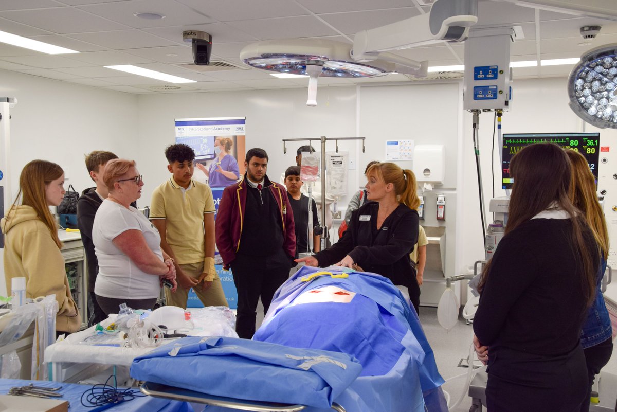 NHSScotAcademy's tweet photo. 🫶 Great to be part of the busy @JubileeHospital Career Information Evening on Thursday at @GJCHotel. 
The event was a great night for our team who all enjoyed engaging with attendees and teaching valuable skills 🩺
👀 We hope to see some of you in the future 👍 https://t.co/CikfEyBeVN