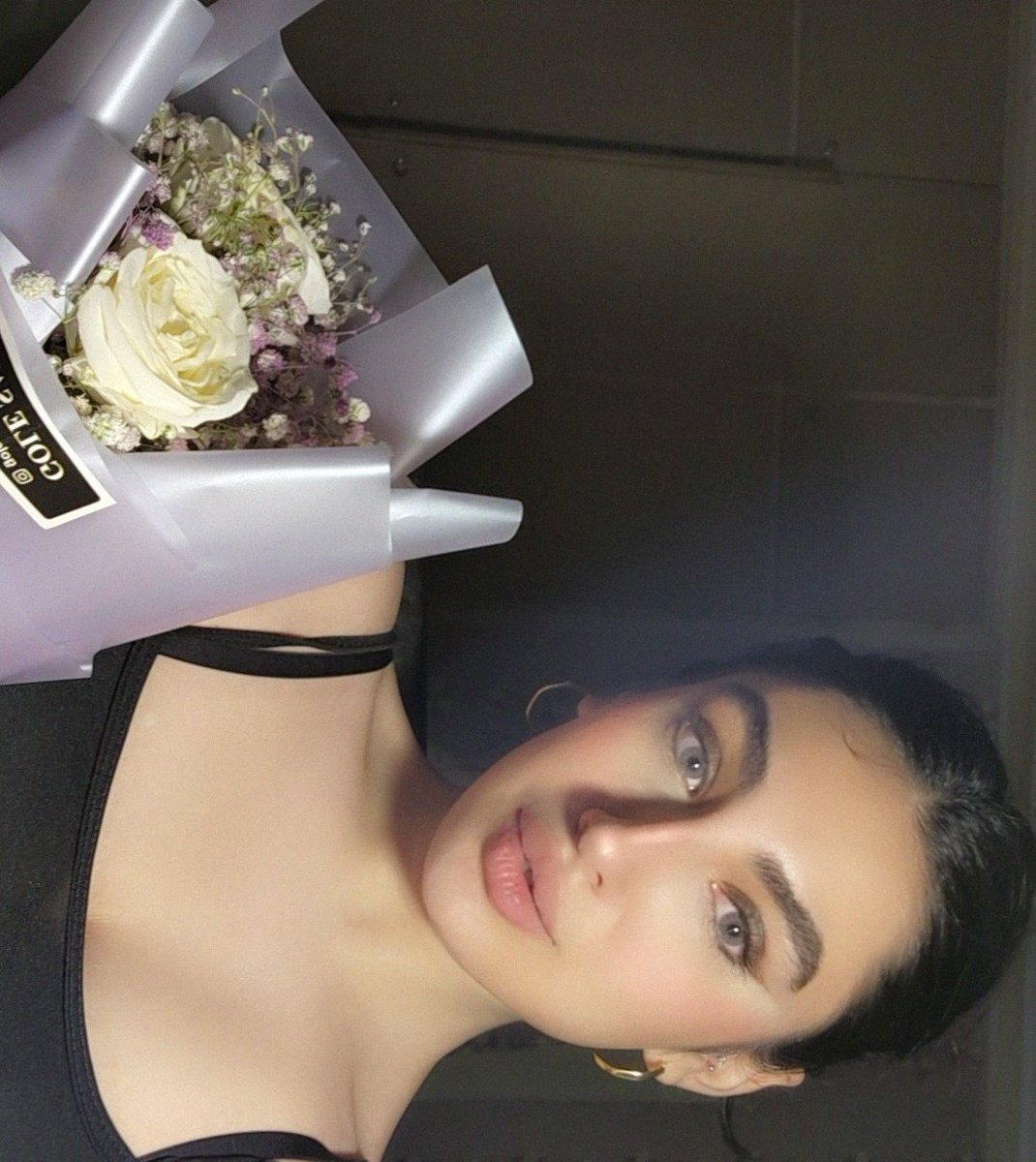 داداشم خوشحالی خریده💆🏻‍♀️
