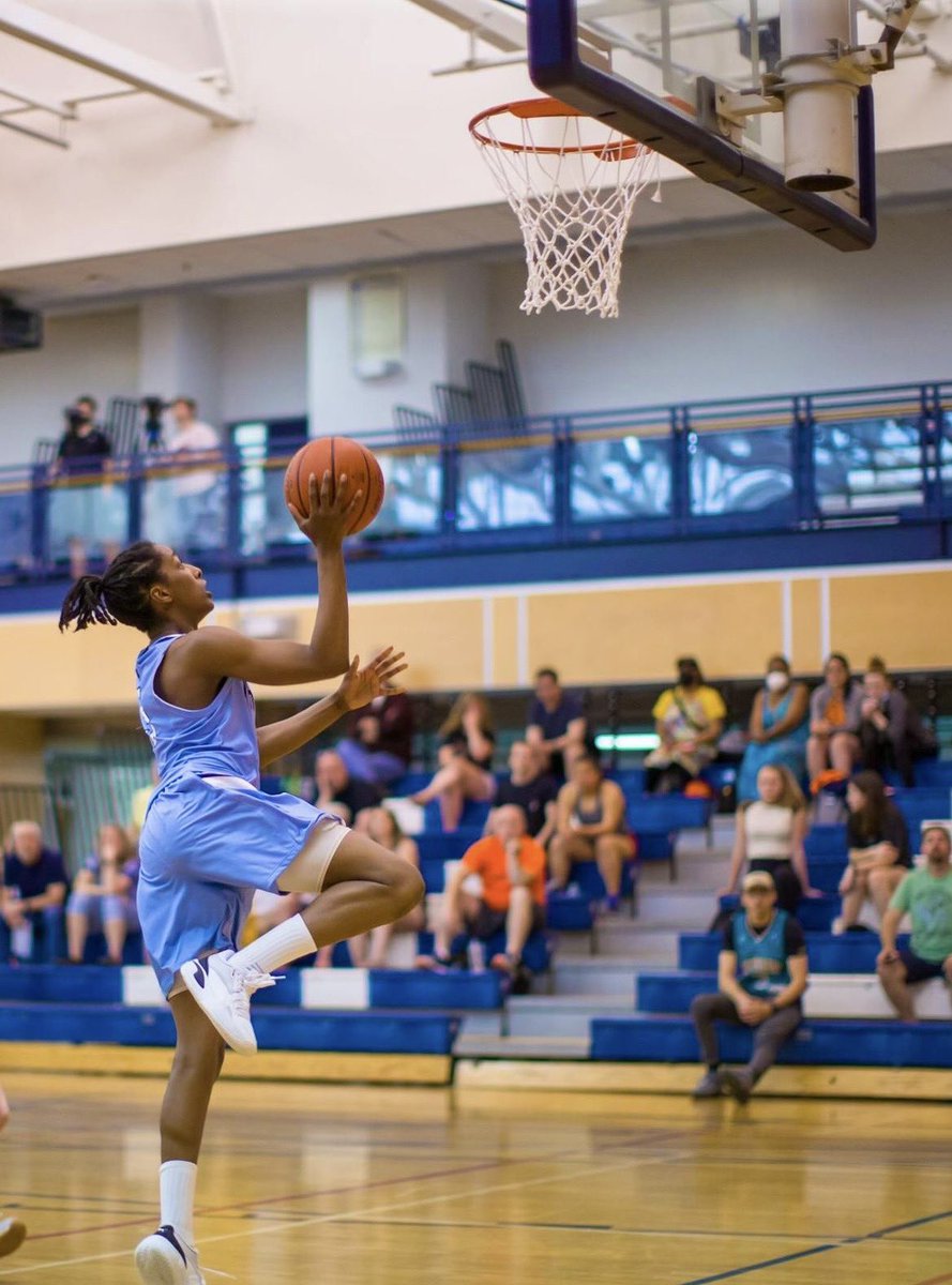 Our league congratulates Justine Colley-Leger of <a href="/ThunderSelects/">Thunder Selects</a> on being named to <a href="/SMUHuskies/">Saint Mary’s Huskies</a> Hall of Fame. Ceremony set for Oct. 5. Remarkable talent! (<a href="/tasiamckenna/">Tasia McKenna</a> Photo)