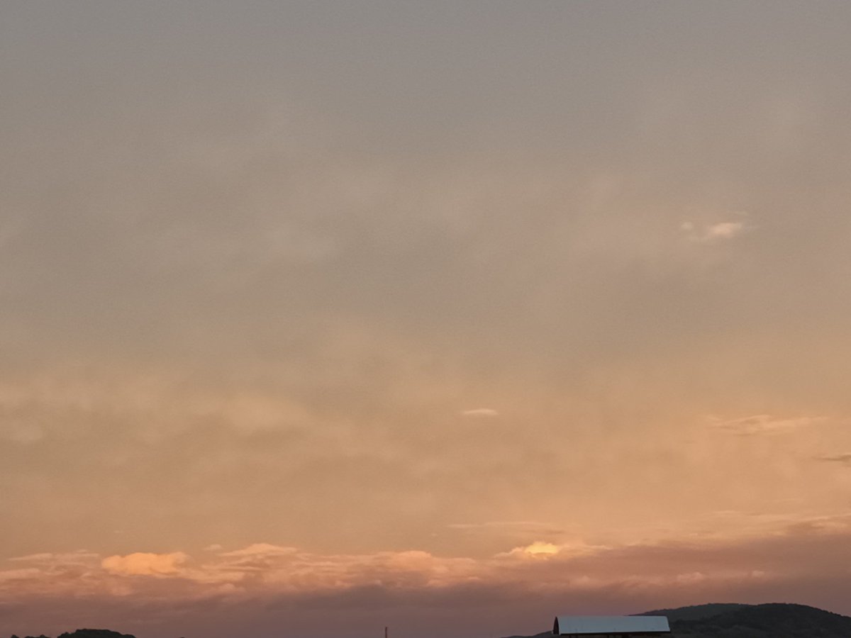 kristallnaach's tweet photo. #Wartburg-Blick 🤪 #Gärtchen24
Das war's nun für ca. 11 Monate 🫨
Aber was zum 👿 Teufel ist hier für
eine Kälte..Wintersachen suchen! 😆
#dasletztemal #Hotel #Urlaub
#Rostock #Ostsee #Heimfahrt
#Värmland 🫎 🇸🇪 #Elchenländle24
#Sverige😘 #Schweden🦌#danach https://t.co/AR0rV2lz1Q