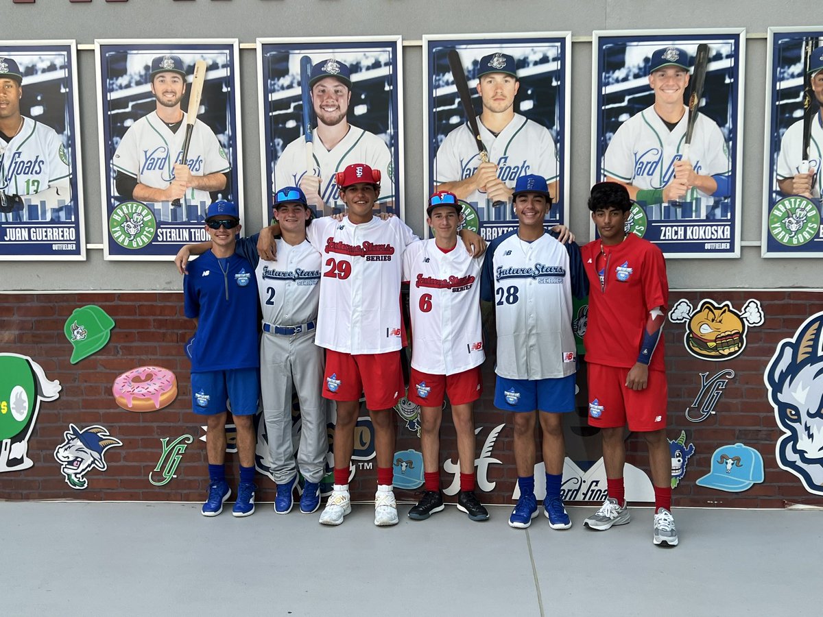 djp021's tweet photo. Some of the 2028 San Antonio Lobos repping @ftrstarsseries in Hartford, Connecticut for the #Fresh50! Thank you @_JeremyBooth for all that you and your crew do! 
@Lobosbaseballsa @jamaalham22 @billycraft08 @TaftBaseball @justinparks2028 https://t.co/zHfWBLVI6o