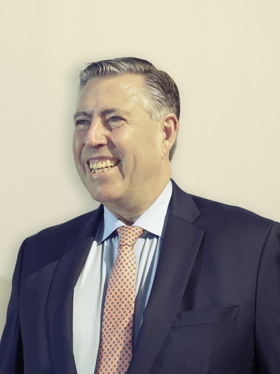 Lisa Markwell (@lisamarkwell) on Twitter photo Wow. Sir Graham Brady says he was the model of discretion āuntil nowā. He also quotes David Cameron telling him āLife would be easier if colleagues paid their expenses on time and didnāt snort coke and sodomise each otherā. A <a href="/Telegraph/">The Telegraph</a> Magazine exclusive telegraph.co.uk/politics/2024/⦠Wow. Sir Graham Brady says he was the model of discretion āuntil nowā. He also quotes David Cameron telling him āLife would be easier if colleagues paid their expenses on time and didnāt snort coke and sodomise each otherā. A <a href="/Telegraph/">The Telegraph</a> Magazine exclusive telegraph.co.uk/politics/2024/ā¦