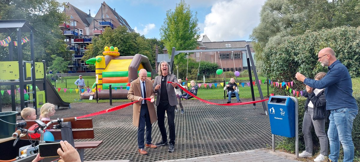 Vlietvaardig tweet media