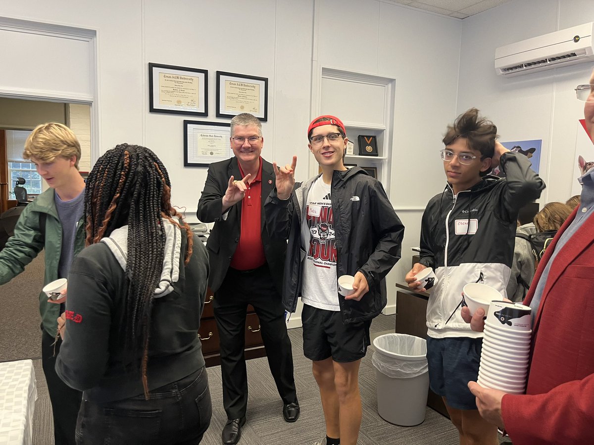 Dean Garey Fox tweet media