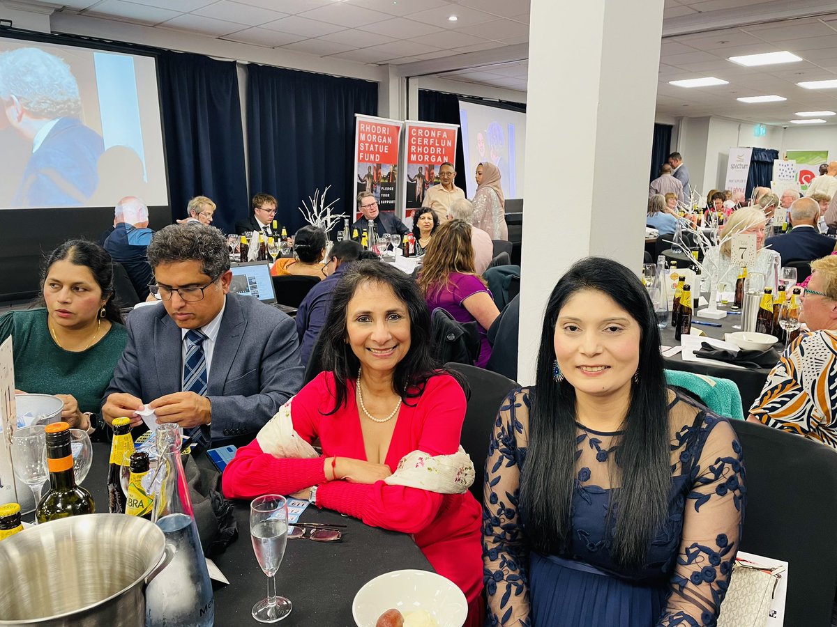TriptiMegeri's tweet photo. Pictures from the Rhodri Morgan Statue Fund Dinner event. Great atmosphere. Thanks to @DilwarAliLAB and team for organising this amazing event. It was a pleasure meeting with @JennyRathbone, @JulieMorganLAB, Cllr @huwthomas_Wales, @RameshPatel32 and many other people. https://t.co/uwbQwvBjFX