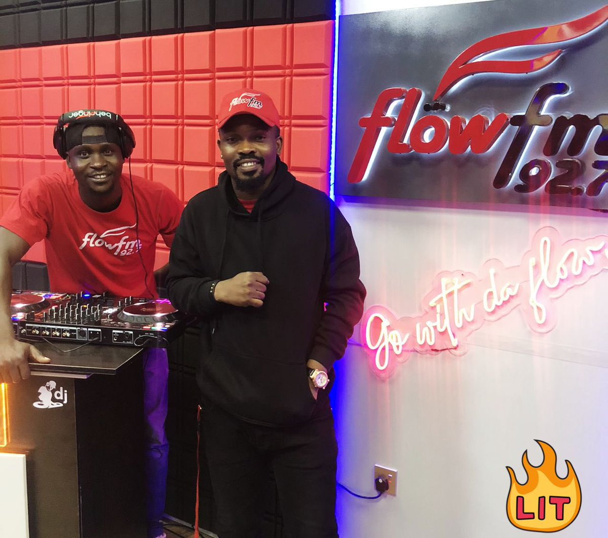 Flow FM 92.7 tweet media