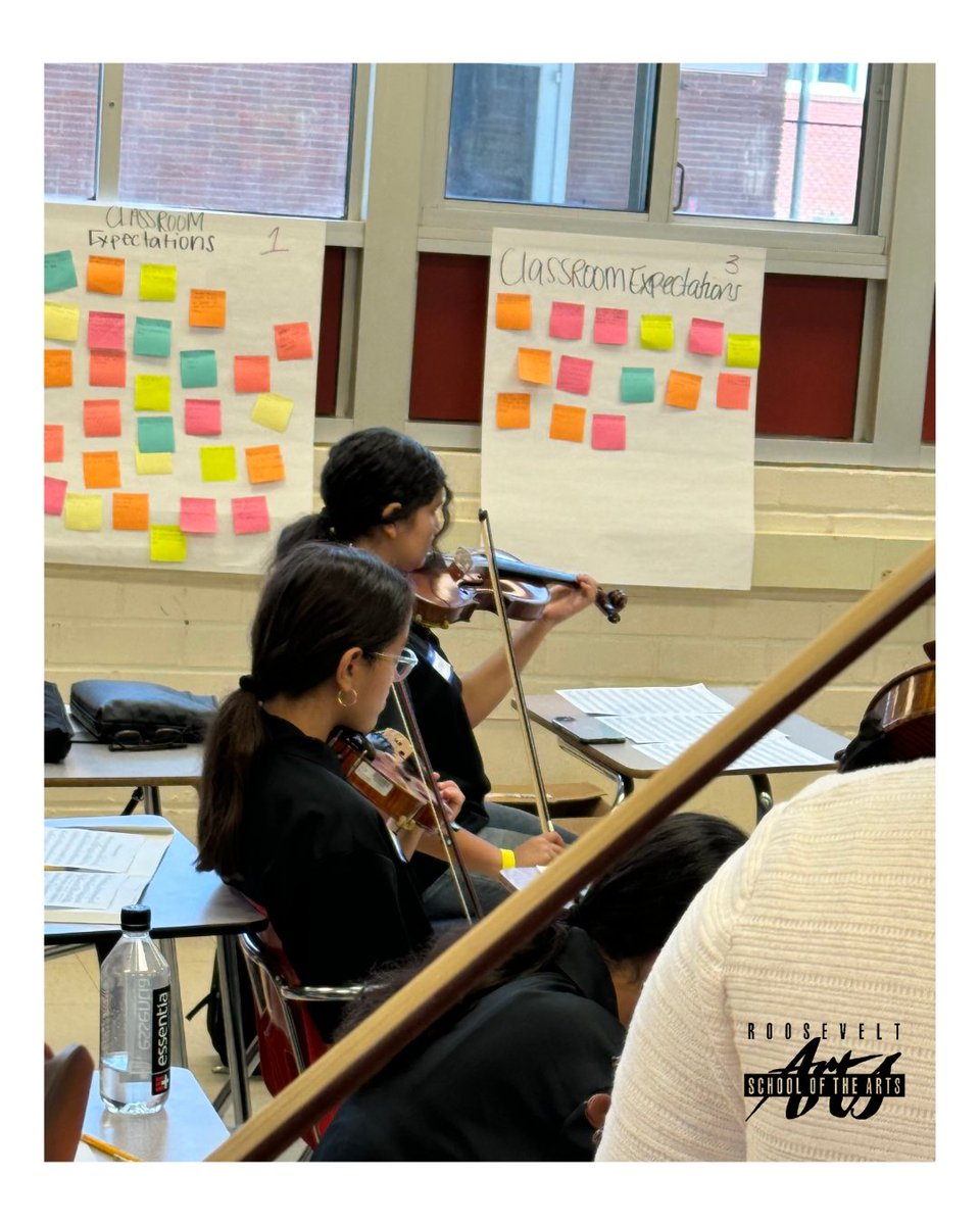 RooseveltArtsMagnet tweet media