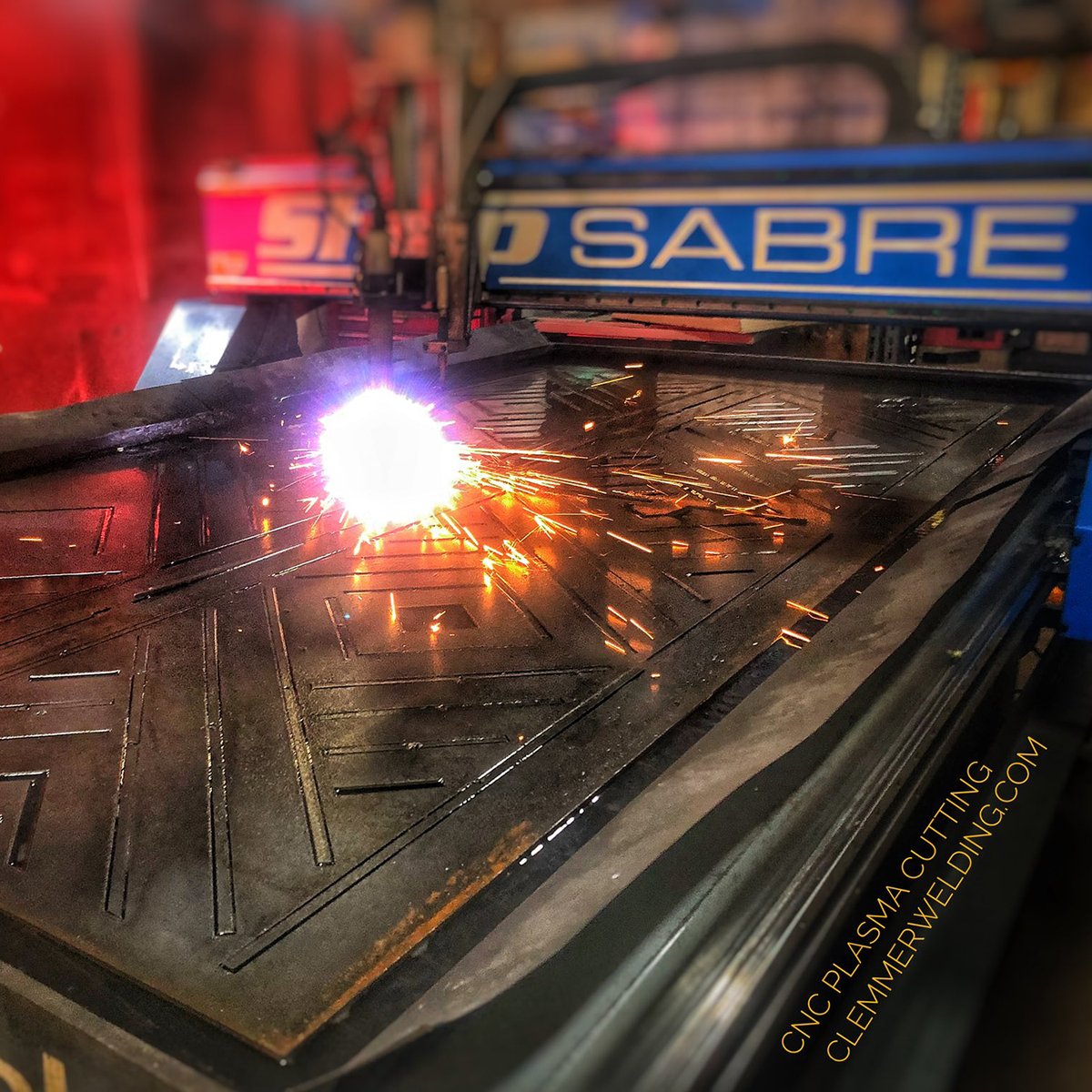 ShopSabreCNC's tweet image. No one takes photos of our plasma machines quite like @ClemmerWelding
What is something you've always wanted to make with a ShopSabre Plasma?

#shopsabre #cncplasma #plasmacutter #metalworking