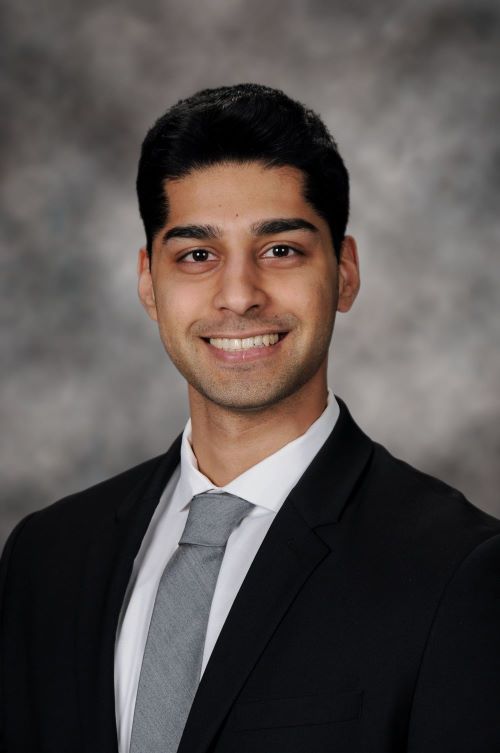 bsmayor98's tweet image. Hello #MedTwitter!
I'm Brandon Santhumayor, an MS4 @ZuckerSoM and a #Neurosurgery🧠applicant for #Match2025!
I'm interested in spine and vascular neurosurgery, SRS, and entrepreneurship.
I'm a huge basketball🏀fan and hope to become a youth coach in the future!