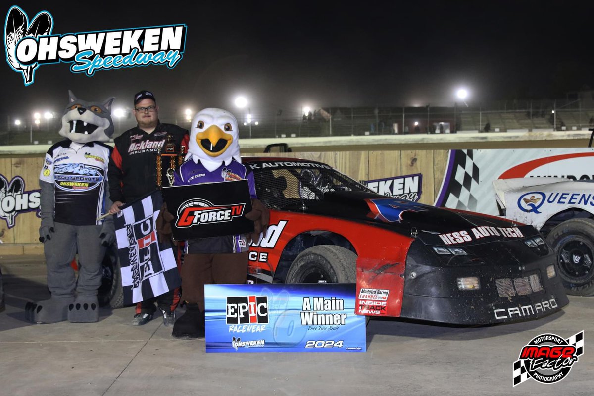 OhswekenSpdway's tweet photo. “The Big Dog” Ryan Beagle was the big winner on Thursday night of Nationals Weekend at Ohsweken, while Cody McPherson also added to his impressive resume. Get all the way info with our recap and statistical report: https://t.co/NTNXn6q6ON https://t.co/jrgAevi7kQ