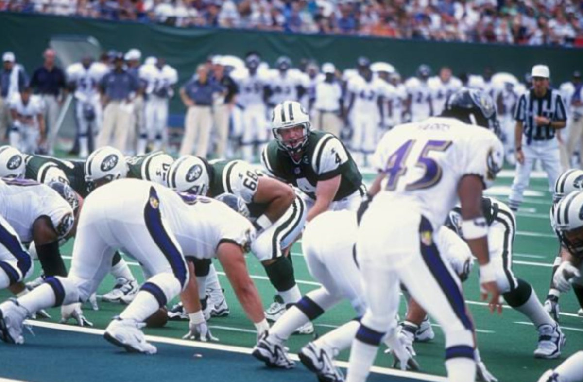 nyjetshistory's tweet photo. Regular season home debut of Curtis, Mawae and Bryan Cox.
@nyjets fell to 0-2 in '98 & 1-1 all time vs the Ravens. This would start an 8 game losing streak against them.
Glenn Foley got hurt in this game opening the door for Vinny to start week 3
#JetUp #Jetshistory https://t.co/6lOpagqJzK