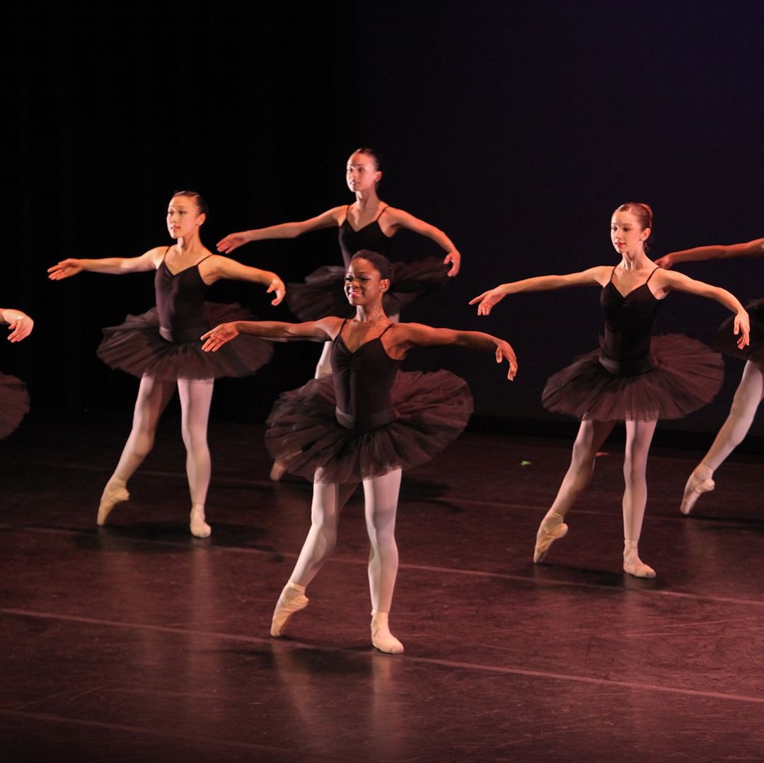 ABTBallet's tweet photo. We are deeply saddened to learn of the passing of Michaela Mabinty DePrince, a brilliant artist and beloved member of the ABT family. We express our sincere condolences to her family, friends, and all who were touched by her light.
📷: Erin Baiano https://t.co/qbUb7mOsCf
