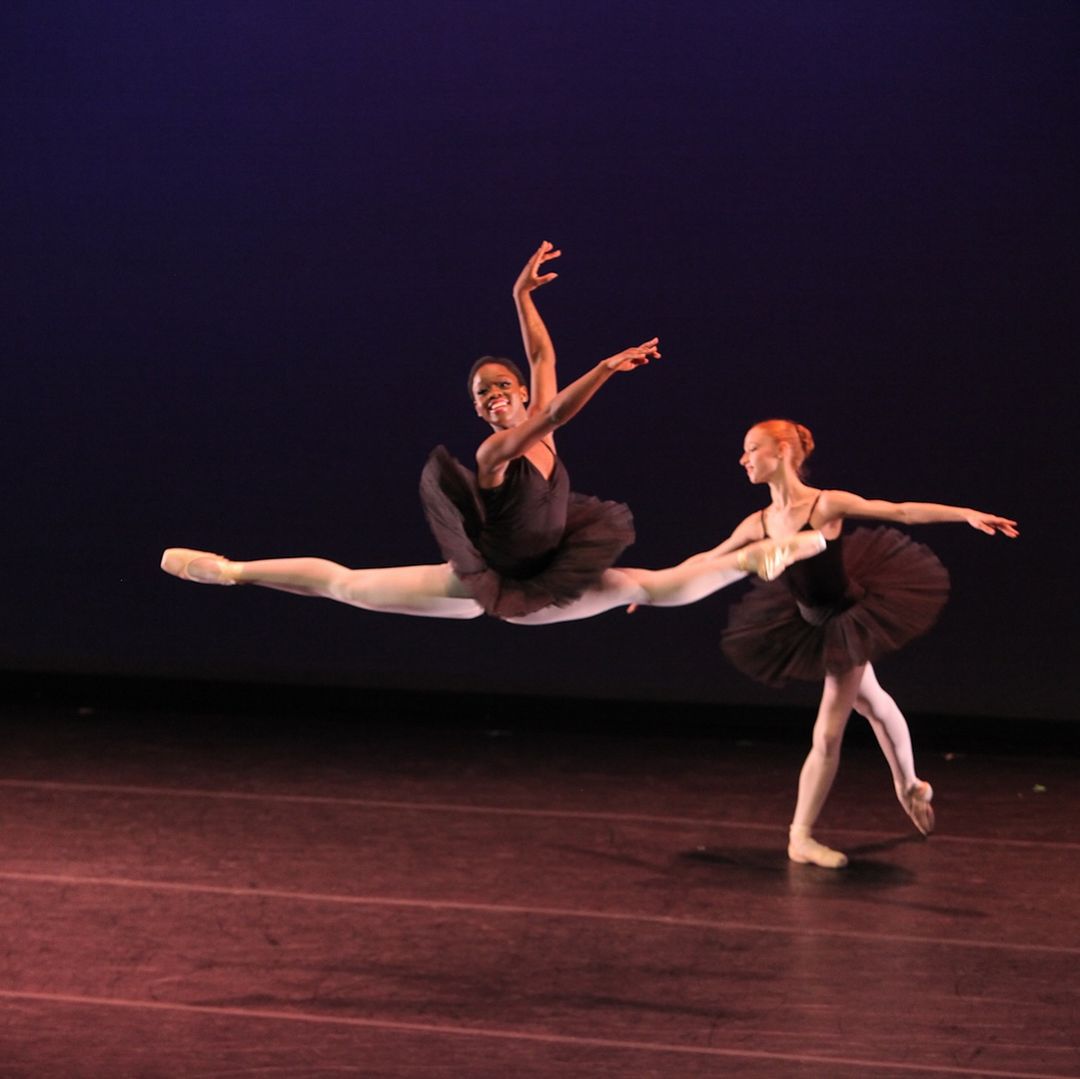 ABTBallet's tweet photo. We are deeply saddened to learn of the passing of Michaela Mabinty DePrince, a brilliant artist and beloved member of the ABT family. We express our sincere condolences to her family, friends, and all who were touched by her light.
📷: Erin Baiano https://t.co/qbUb7mOsCf