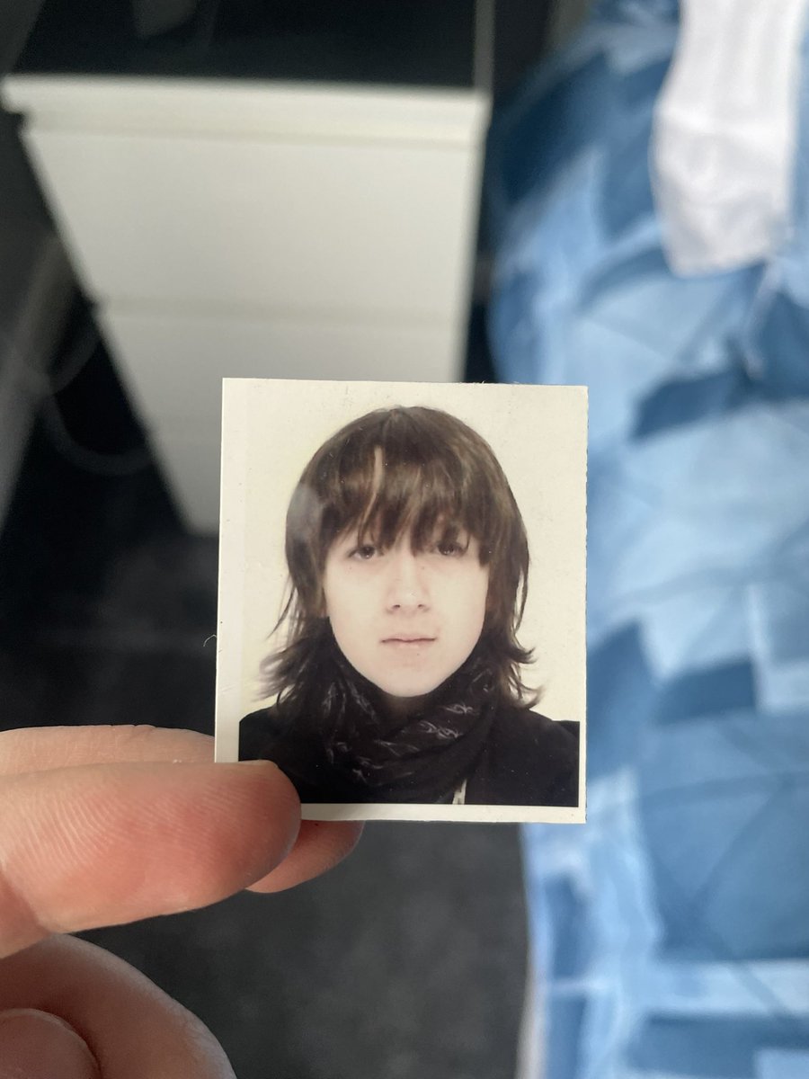 Syriin_'s tweet photo. Found photographic evidence of the exact age that the spark in my eyes faded. https://t.co/nkdU3J4AJy