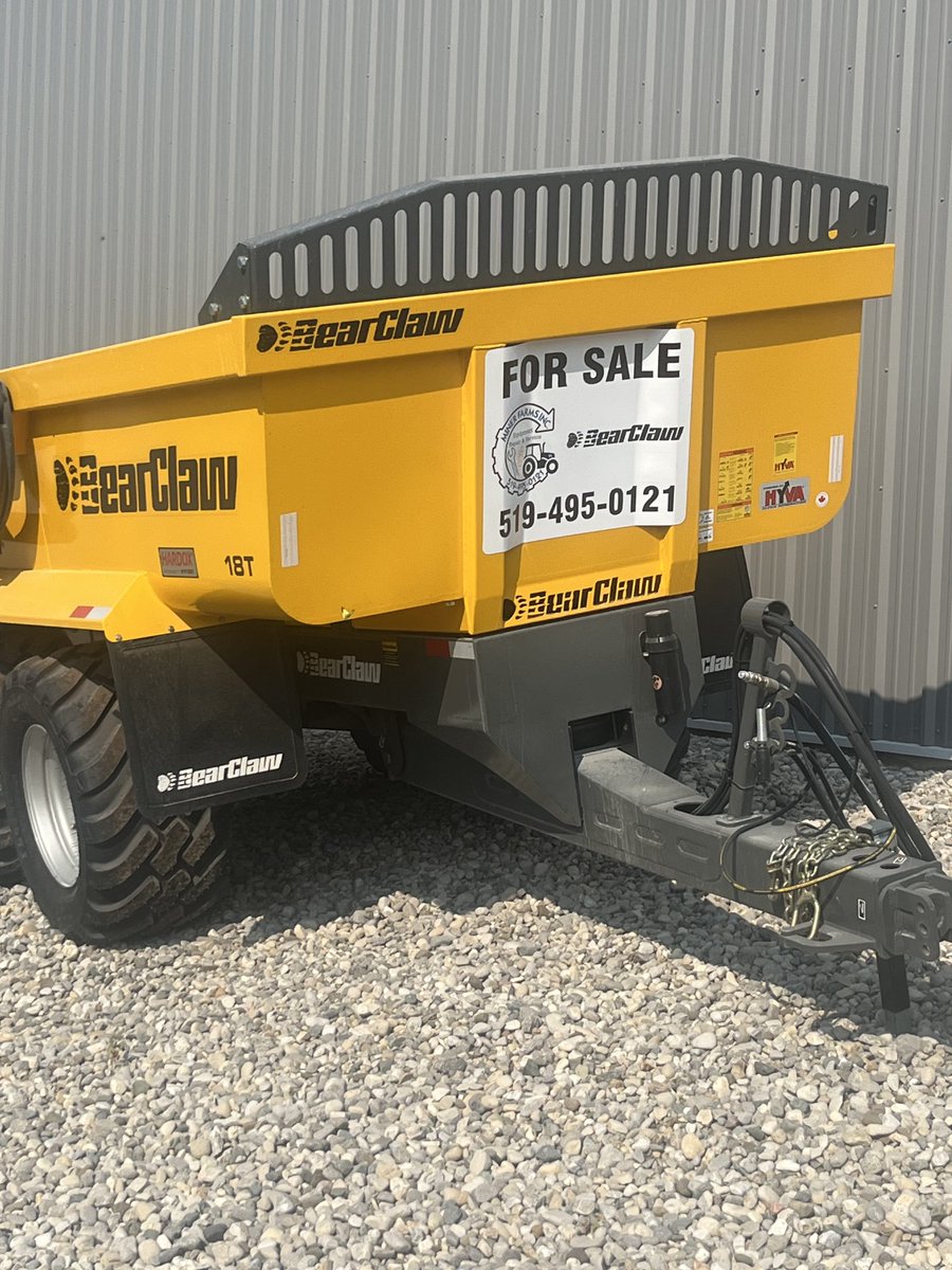 If a new BearClaw trailer caught your eye at this weeks farm show give us a call 18ton in stock and many silage models ready to ship 519-495-0121