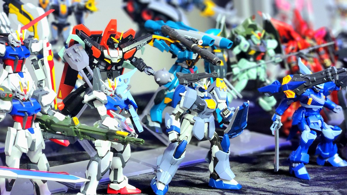 phoenixprime1's tweet photo. We had a huge turnout at Build night for our monthly showcase night over at @Flynnsgamingfl! 

A lot of kits and a ton of variety! 
#gunpla #gundam #buildnight #showcasenight #modelkit #modelkits #HG #MG https://t.co/ErFHznskJs