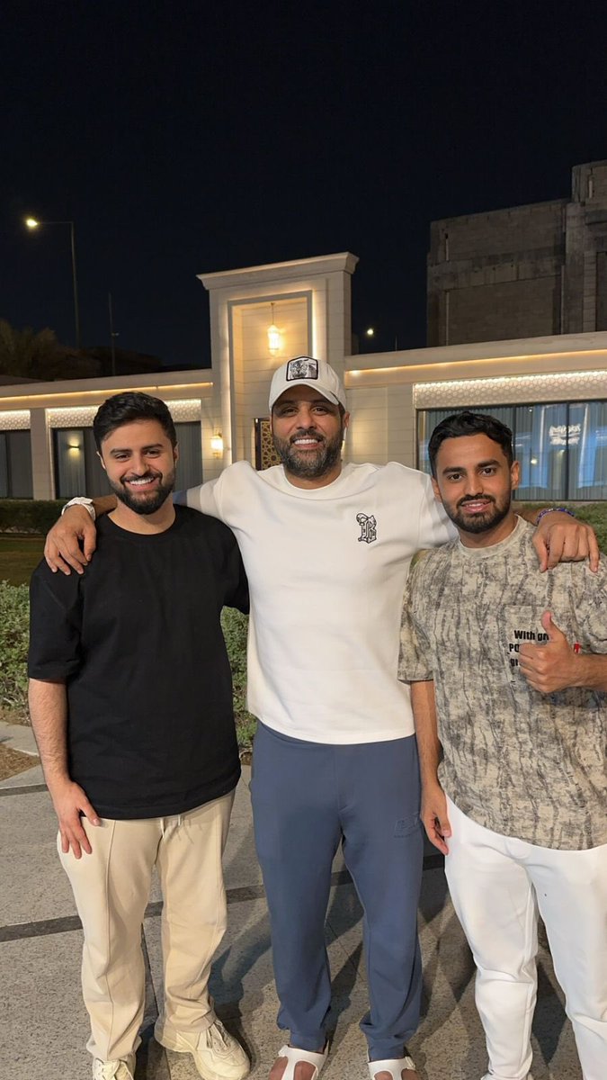 SXBTEAM's tweet photo. تجهيزات الفريق بدأت 🔥.. https://t.co/vJgg7WEyjU