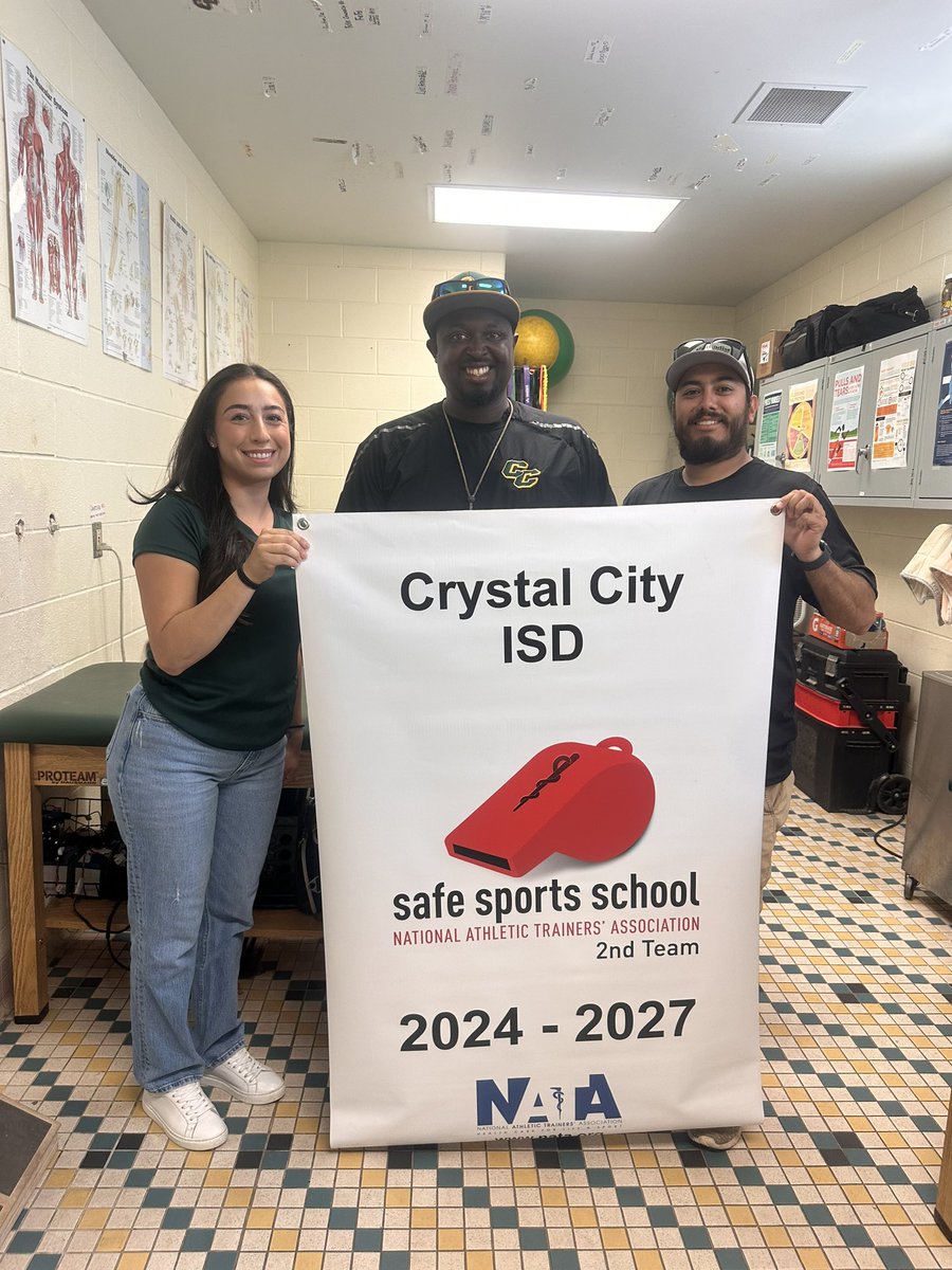 Grateful to have been recognized by the National Athletic Training Association here at Crystal City! Creating a safe environment for our athletes is top priority, thankfully we have an amazing athletic director who backs us up! 💚🐗💛
