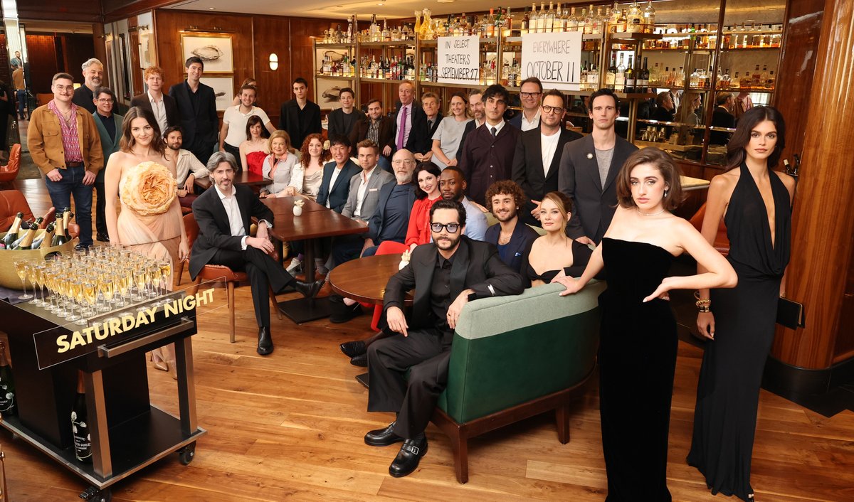 SatNightMovie's tweet image. Our ensemble is ensembling at #TIFF24 🤩

#SaturdayNightMovie is in select theatres September 27, everywhere October 11. Get tickets: saturdaynight.movie