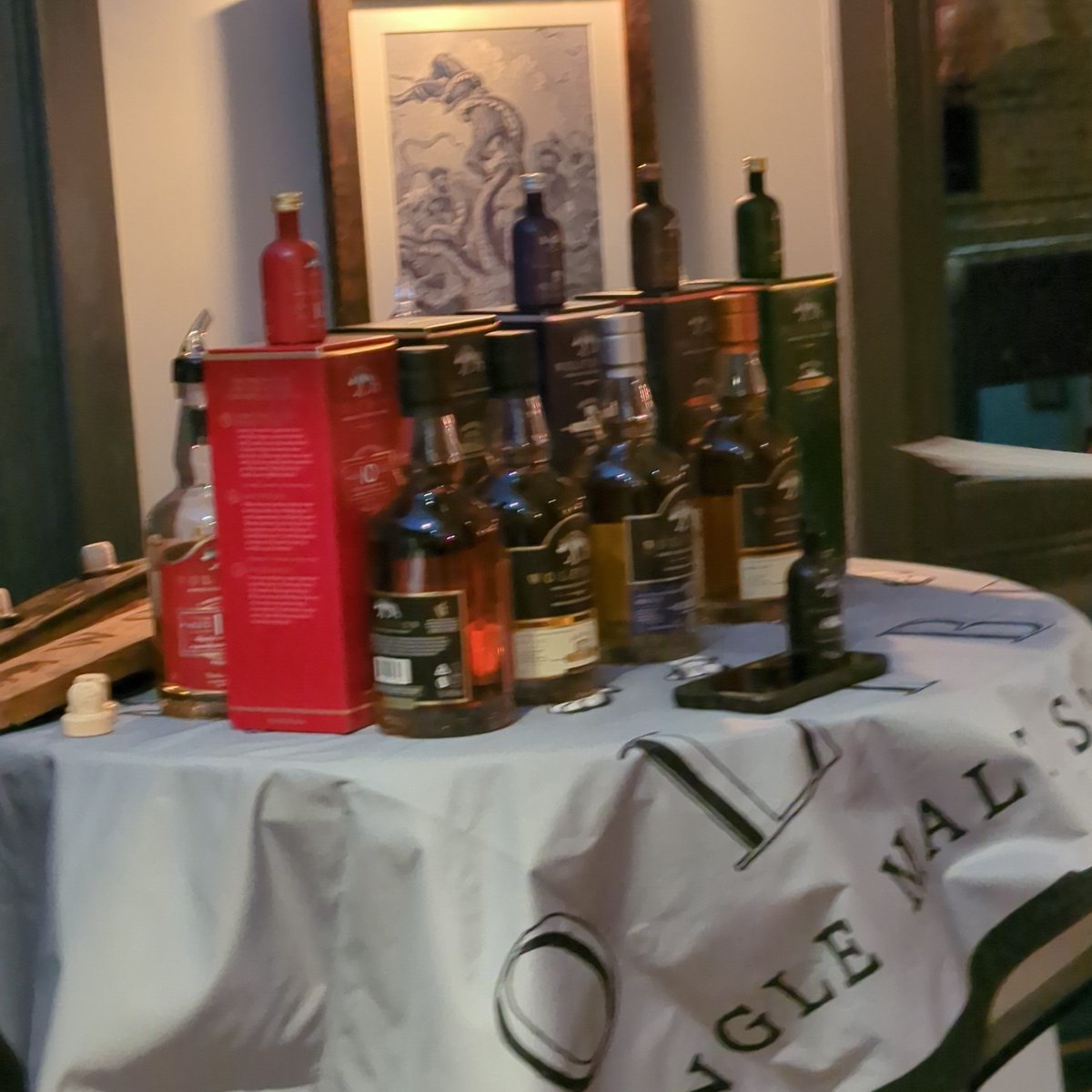 paulnwright's tweet photo. Just part of the selection of tonight's excellent tasting at WWC, courtesy of #wolfburn https://t.co/1BfzACWHLd