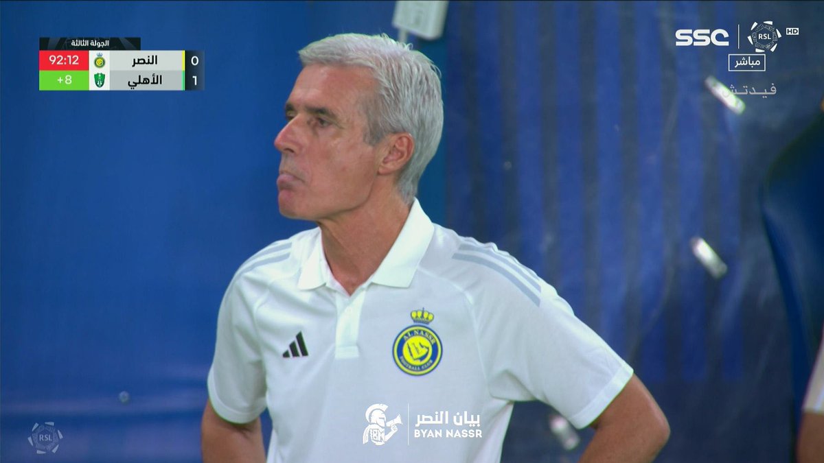 هذي نصيحة الغبي كاسترو لإدارة النصر احضار 
مدافع جاء المدافع ولا زالت المشكلة مستمرة 
نبي وسط نبي وسط لا كاسترو مدرب كبير 
القم انت وياه وشرهتك على اللي يحضر 
#طرد_كاسترو_مطلب