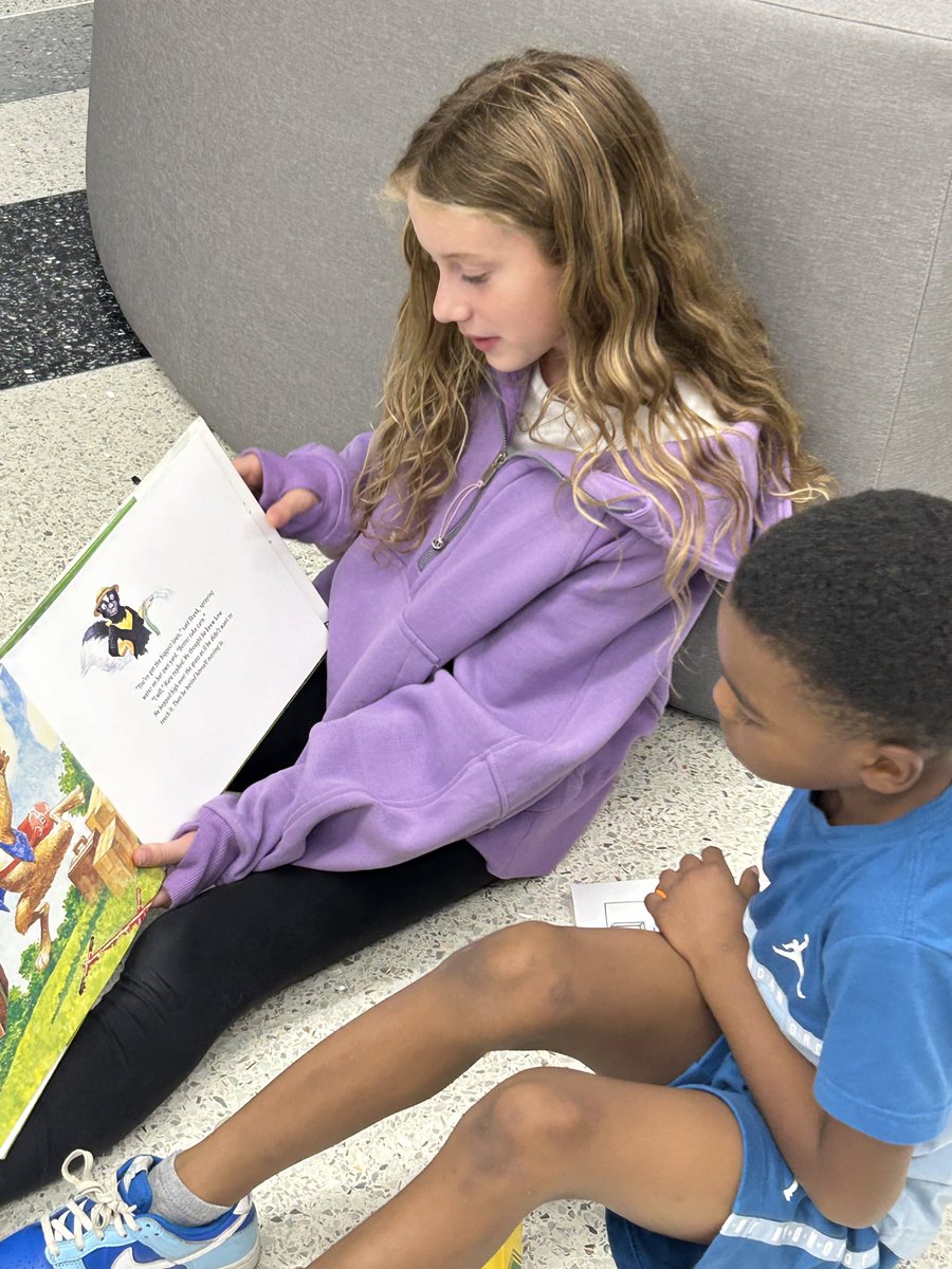 Andrea Price tweet media